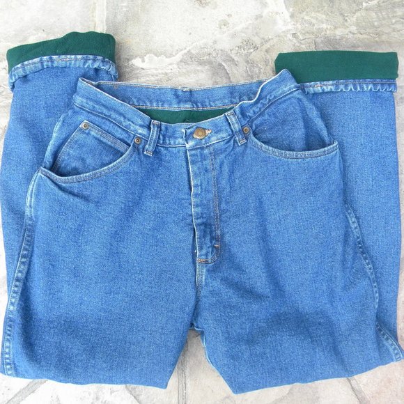 COPY - High-Waisted Fleece-Lined Wrangler Jeans - Picture 9 of 10